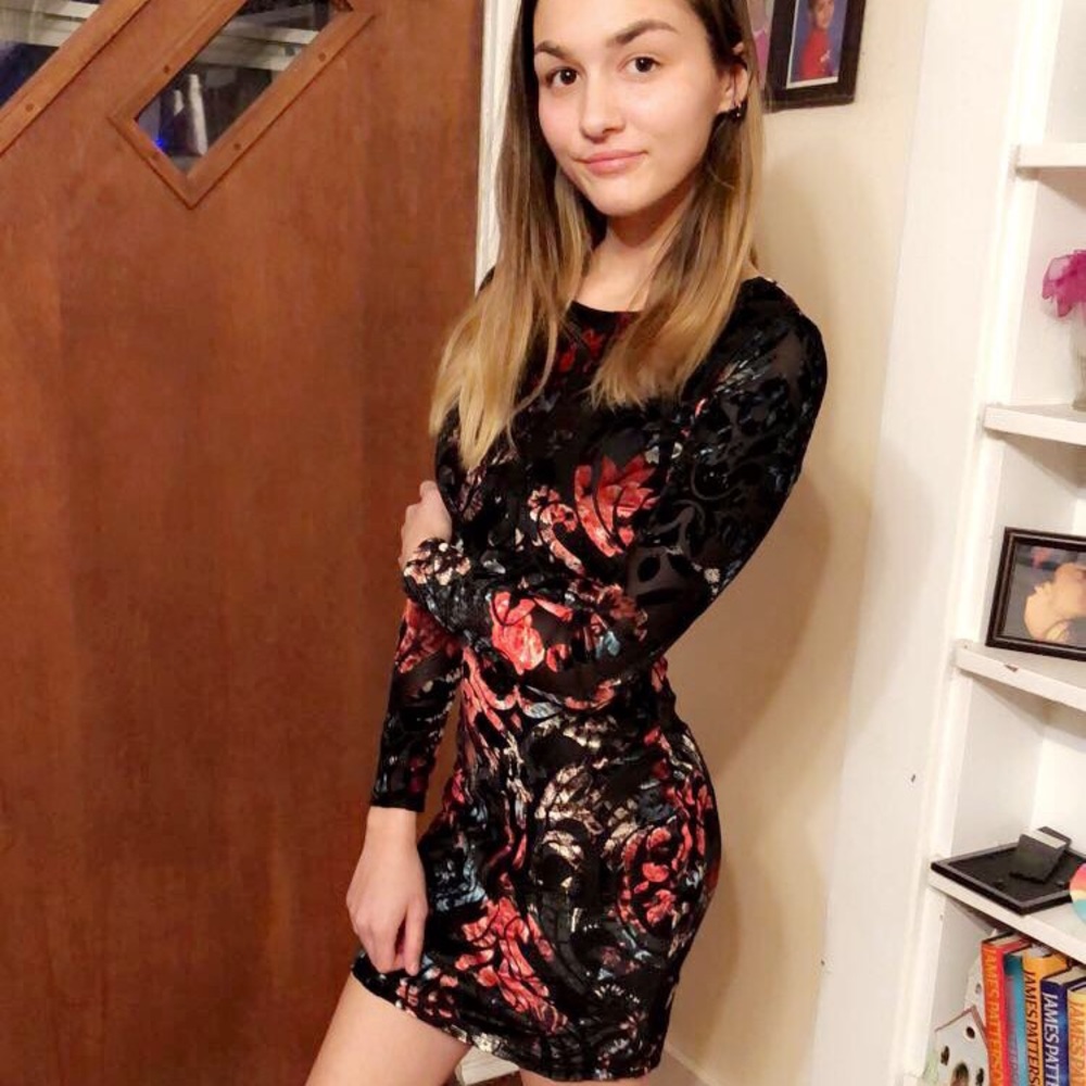 Fashion nova short dress